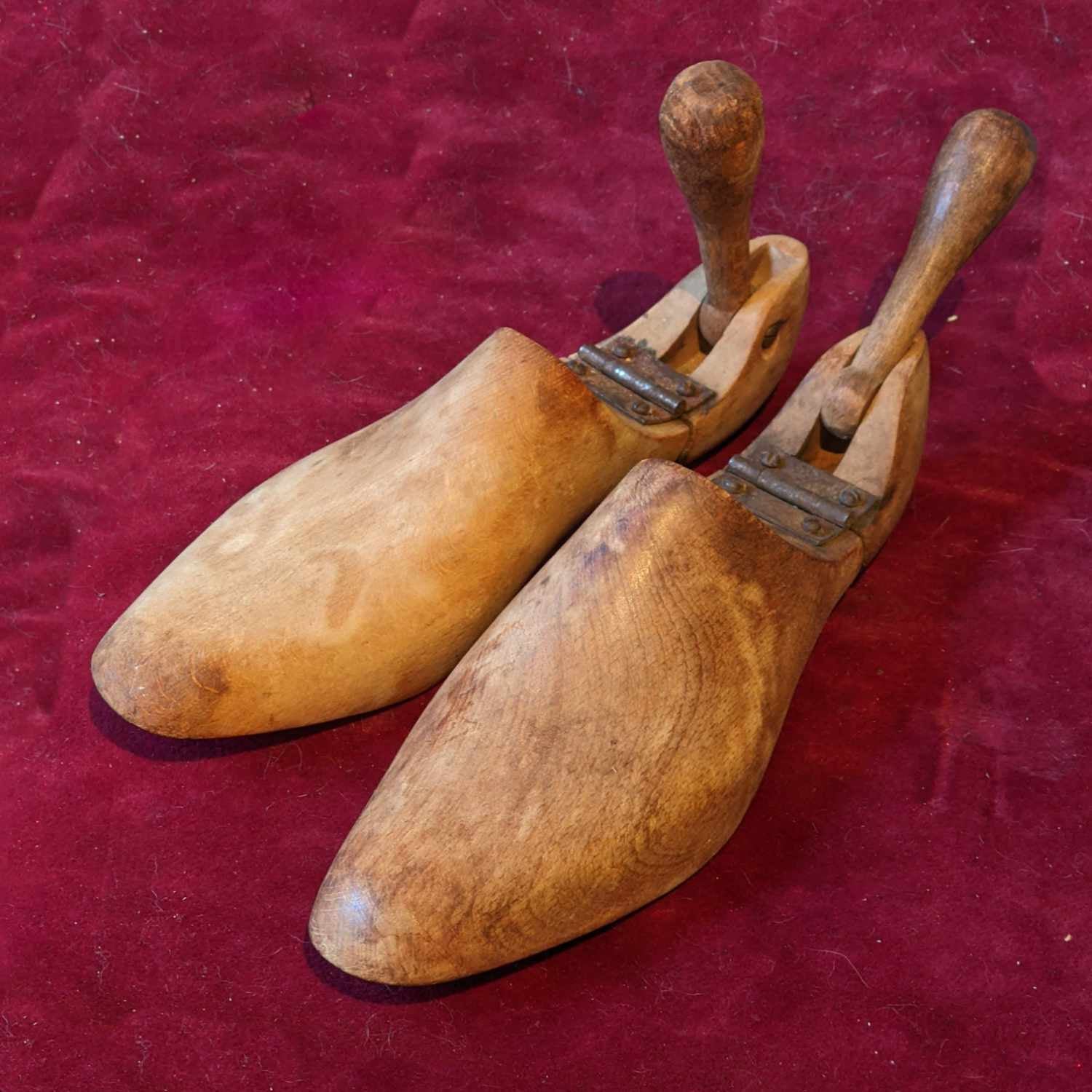 Antique folding wooden shoe lasts Morbitorium